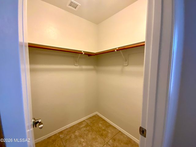 11253 N Eagle Landing Place, Tucson, AZ 85737