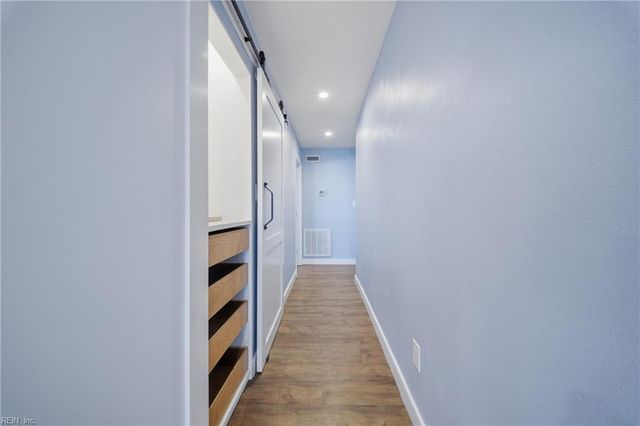 1616 E Ocean View Ave Apt F, Norfolk, VA 23503