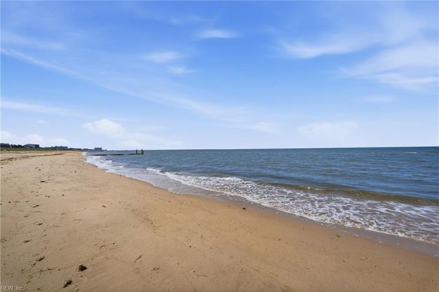 1616 E Ocean View Ave Apt F, Norfolk, VA 23503