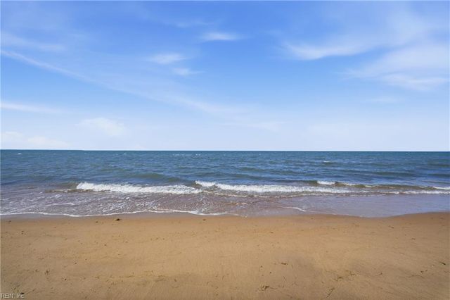 1616 E Ocean View Ave Apt F, Norfolk, VA 23503