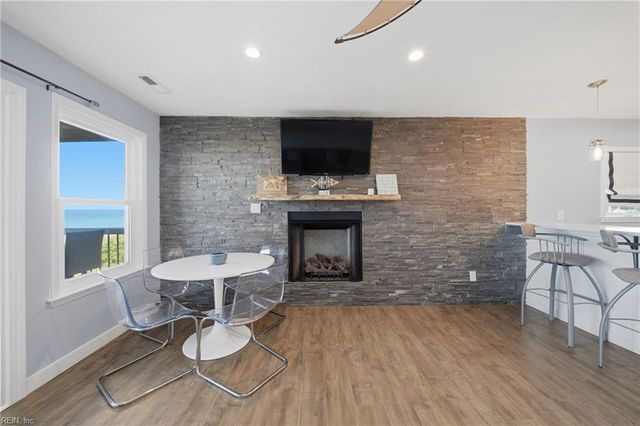 1616 E Ocean View Ave Apt F, Norfolk, VA 23503