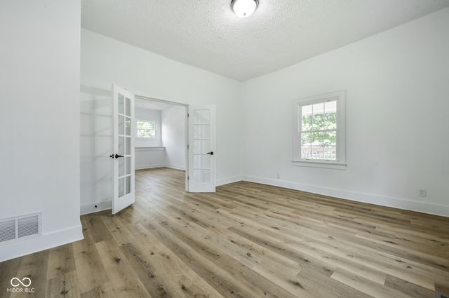 137 N Tennessee Street, Danville, IN 46122