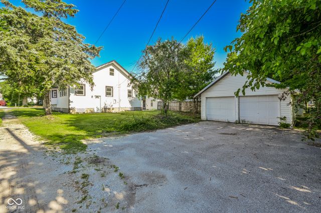 137 N Tennessee Street, Danville, IN 46122