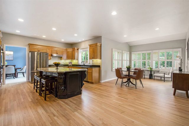 4251 Fleming Way, Plymouth, MI 48170