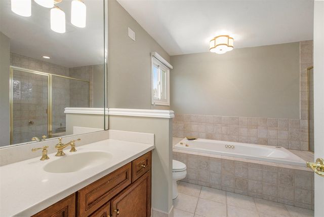 4251 Fleming Way, Plymouth, MI 48170