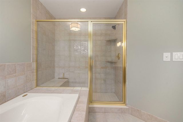 4251 Fleming Way, Plymouth, MI 48170