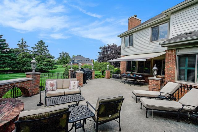 4251 Fleming Way, Plymouth, MI 48170