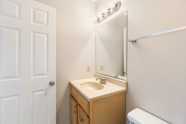 1615 Western Shore Dr, Nashville, TN 37214