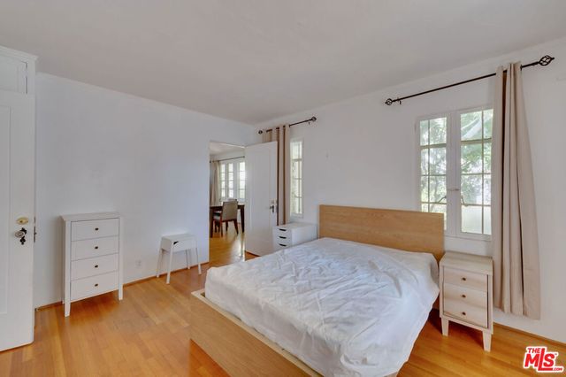 10870 Wellworth Avenue, Los Angeles, CA 90024