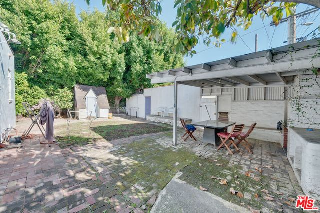 10870 Wellworth Avenue, Los Angeles, CA 90024