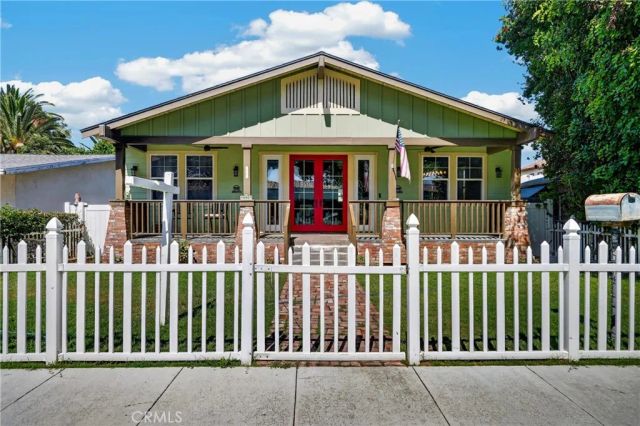 10901 Chestnut, Los Alamitos, CA 90720