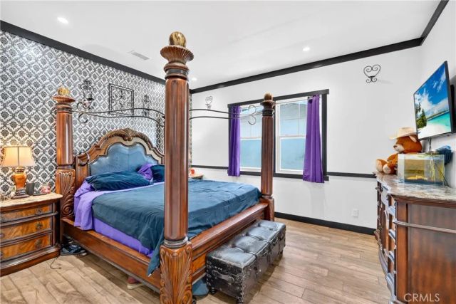 10901 Chestnut, Los Alamitos, CA 90720