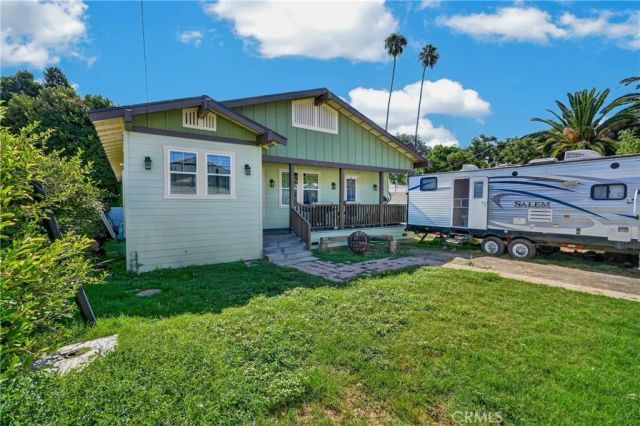 10901 Chestnut, Los Alamitos, CA 90720