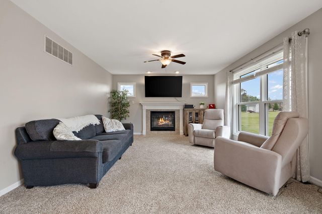 4489 E 101st Avenue, Crown Point, IN 46307