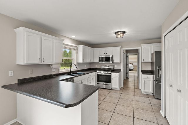 4489 E 101st Avenue, Crown Point, IN 46307