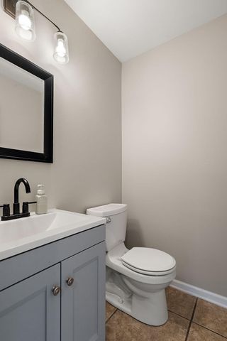 4489 E 101st Avenue, Crown Point, IN 46307