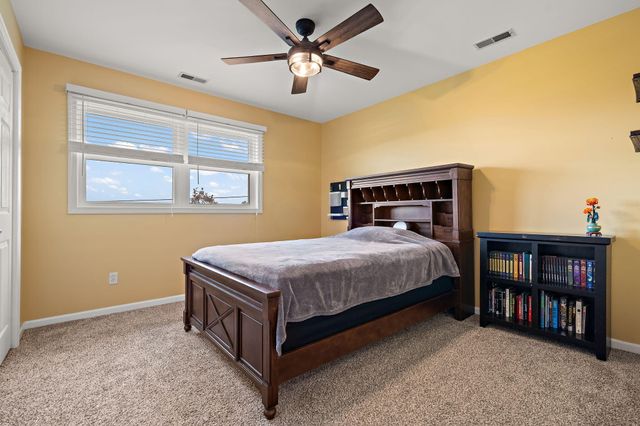 4489 E 101st Avenue, Crown Point, IN 46307