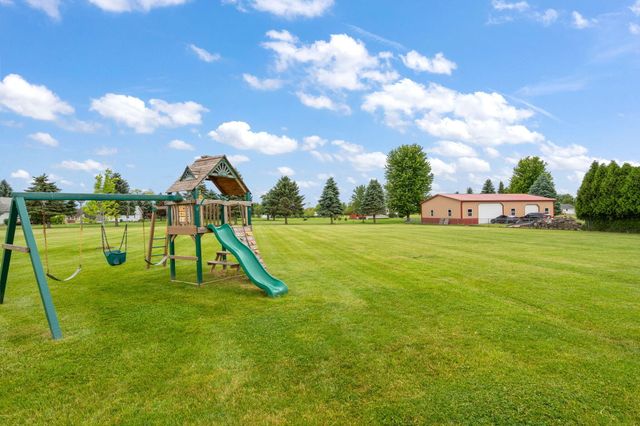 4489 E 101st Avenue, Crown Point, IN 46307