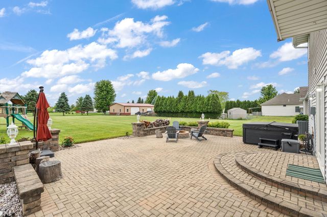 4489 E 101st Avenue, Crown Point, IN 46307