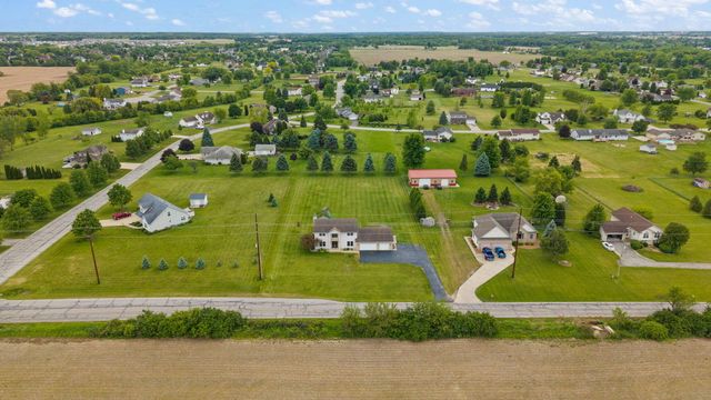 4489 E 101st Avenue, Crown Point, IN 46307