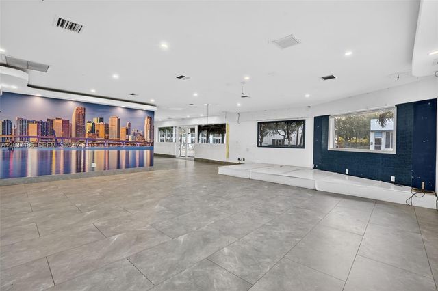 45 NW 22nd Avenue, Miami, FL 33125