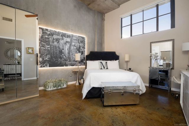 3940 7th Ave 215, San Diego, CA 92103