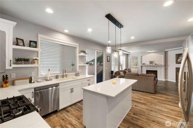 6021 Olive Avenue SE, Auburn, WA 98092