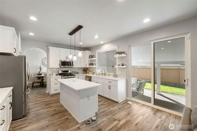 6021 Olive Avenue SE, Auburn, WA 98092