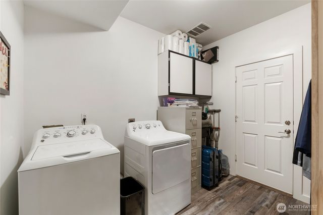 6021 Olive Avenue SE, Auburn, WA 98092