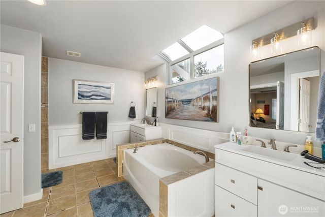 6021 Olive Avenue SE, Auburn, WA 98092