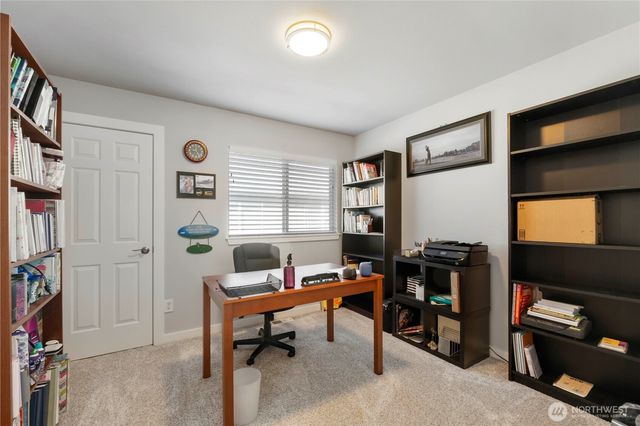 6021 Olive Avenue SE, Auburn, WA 98092