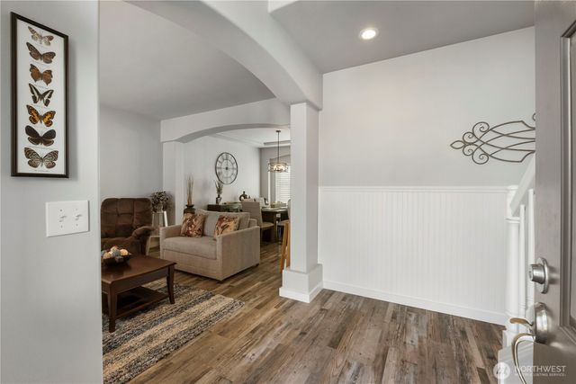 6021 Olive Avenue SE, Auburn, WA 98092