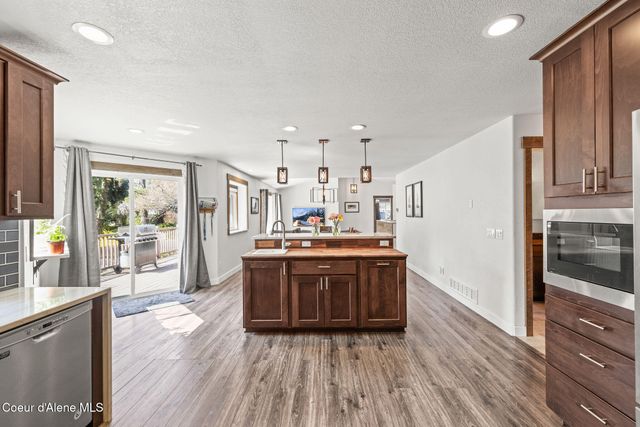 1405 N Cherrywood DR, Coeur D'alene, ID 83814