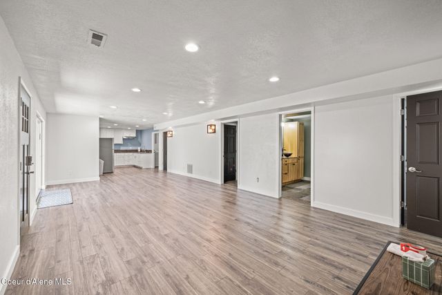 1405 N Cherrywood DR, Coeur D'alene, ID 83814