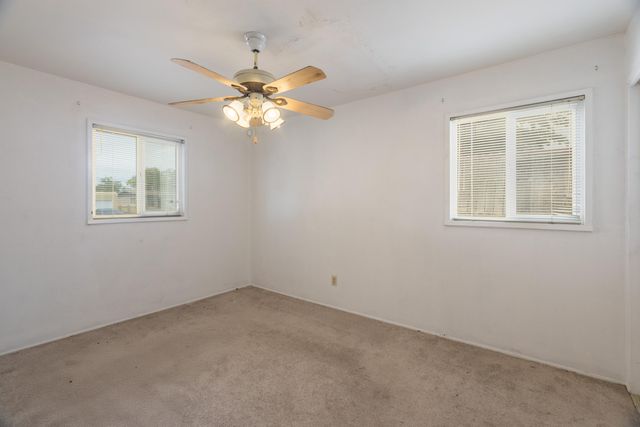 1112 Dorothy Street NE, Albuquerque, NM 87112