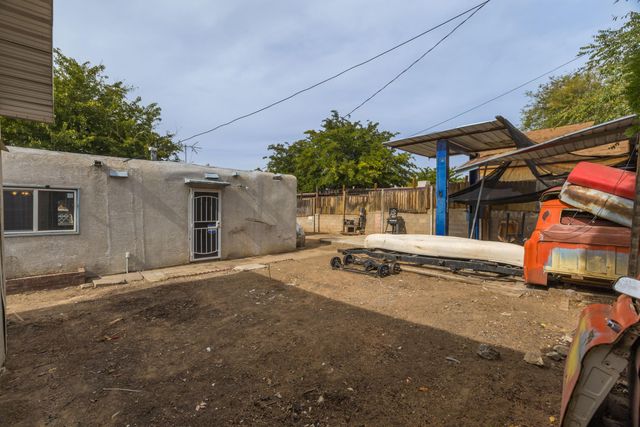 1112 Dorothy Street NE, Albuquerque, NM 87112