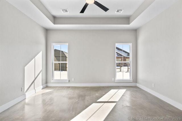 3618 W Evergreen Street, Skiatook, OK 74070