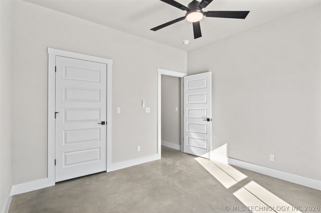 3618 W Evergreen Street, Skiatook, OK 74070