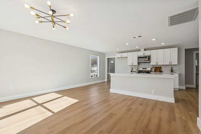 1521 Lattimore Street, Denton, TX 76209