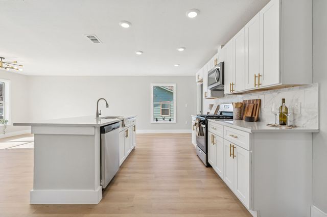 1521 Lattimore Street, Denton, TX 76209