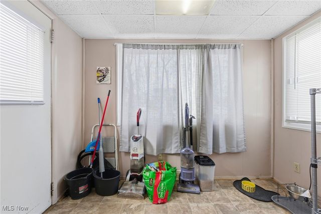 2240 12th Street SW, Akron, OH 44314