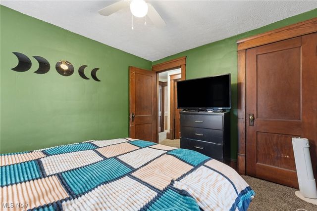 2240 12th Street SW, Akron, OH 44314