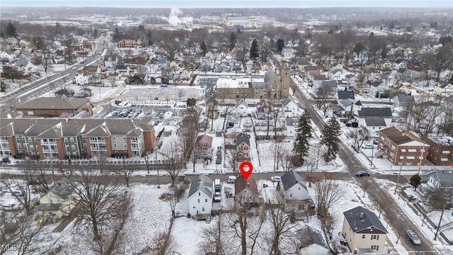 2240 12th Street SW, Akron, OH 44314