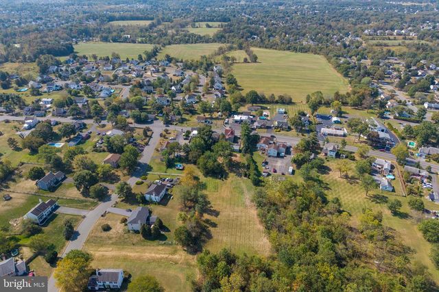 1627 SWAMP PIKE, Gilbertsville, PA 19525