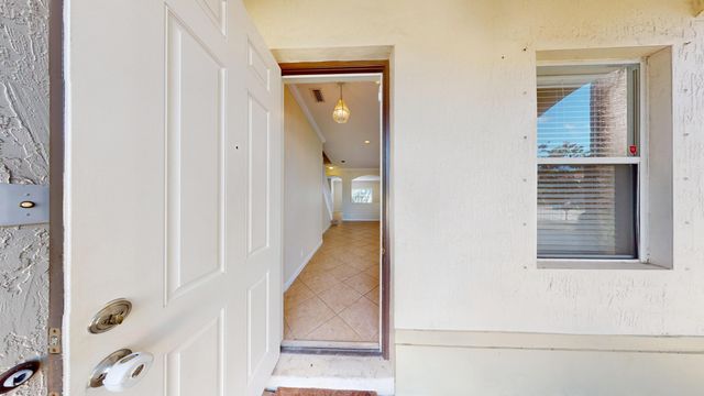 1007 Grove Park Circle, Boynton Beach, FL 33436