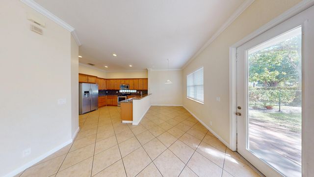 1007 Grove Park Circle, Boynton Beach, FL 33436