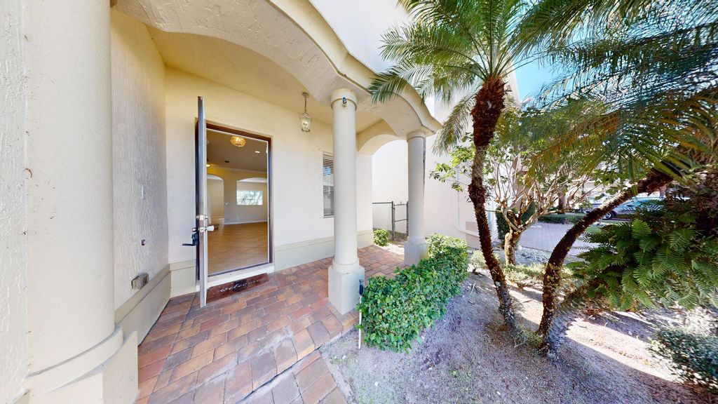 1007 Grove Park Circle, Boynton Beach, FL 33436