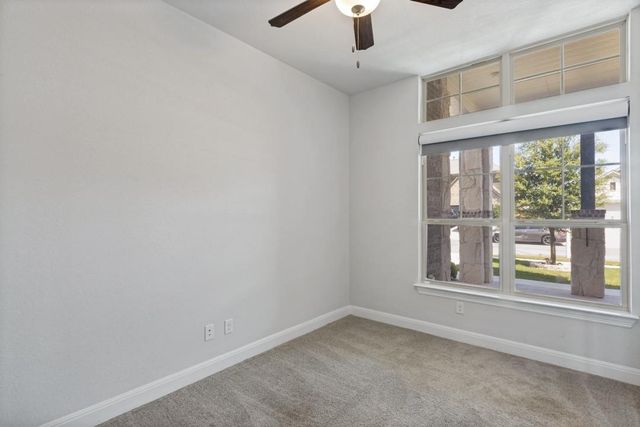 727 Spinnaker LOOP A, Kyle, TX 78640
