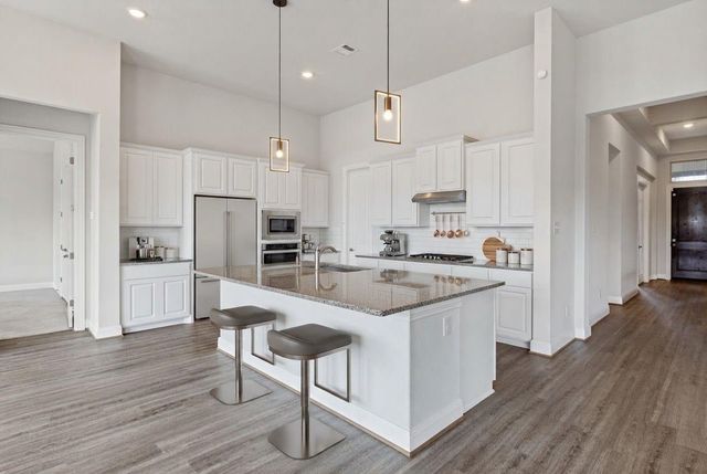 727 Spinnaker LOOP A, Kyle, TX 78640