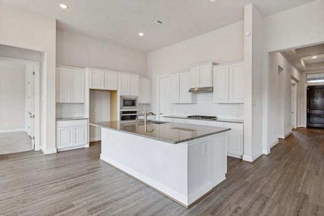727 Spinnaker LOOP A, Kyle, TX 78640